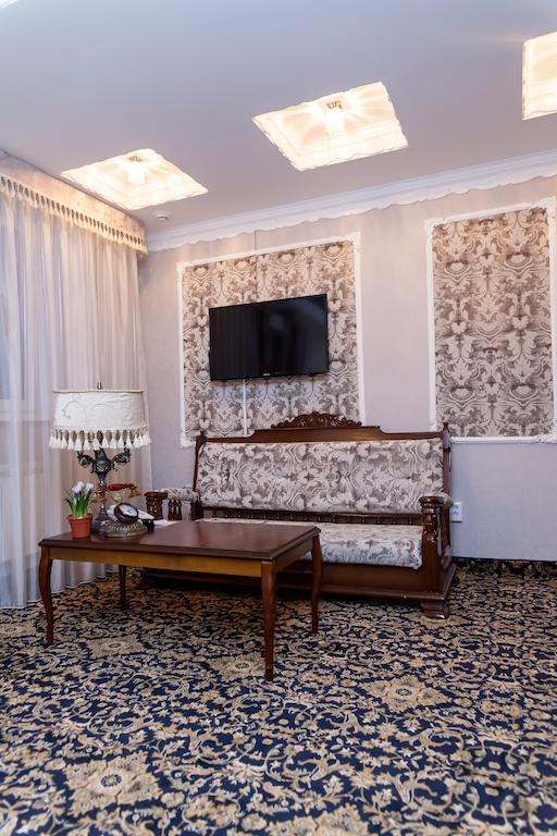 Hotel General Ekibastuz Habitación foto
